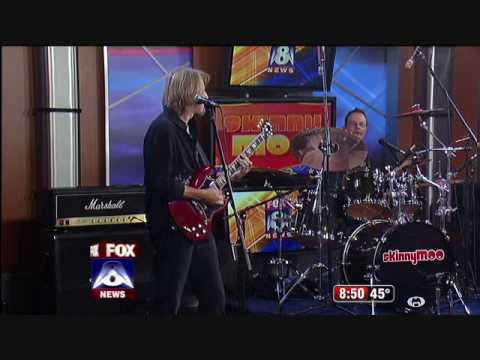 Paralyzer Performed by Skinny Moo on FOX 8 Cleveland Morning Show.