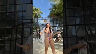 Ana Lee TikTok be like....