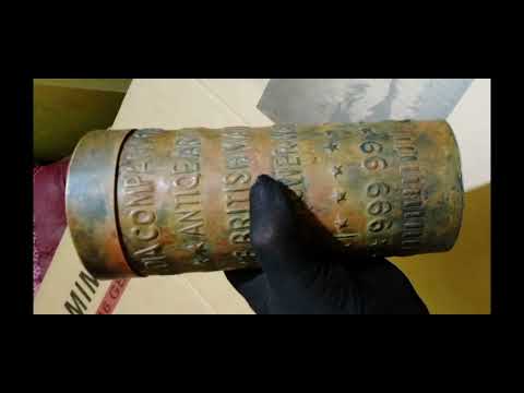 Nuclear Red marcury old D N G bottle 400 hight voltage 100 million c°fr3 sb2  open test CPT machine.