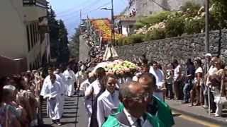 preview picture of video 'Procissao  de Nossa Senhora do Monte-Funchal'