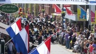 preview picture of video 'Adest Musica Sassenheim - Men of Harlech - 2010'