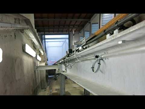 Standseilbahn 2500.01 Biel - Magglingen 2019 - der neue Wagen fährt ab - links