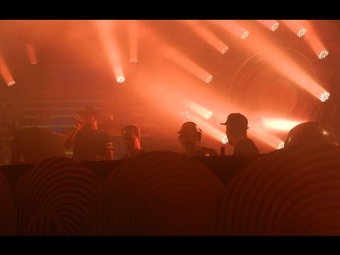 Darkraver VS Vince -  [Mindcontroller - Re-Live The Past]