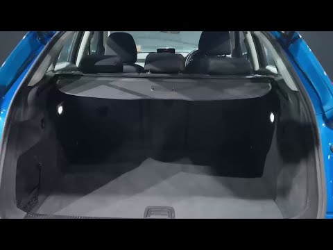 Audi Q3 SPORT CONVENIENCE PACKAGE - FACTORY ALLOYS - Image 2