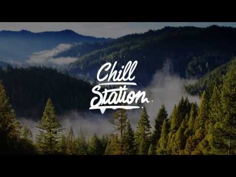 XUITCASECITY, VMK & CRLMASTR - Somebody Say