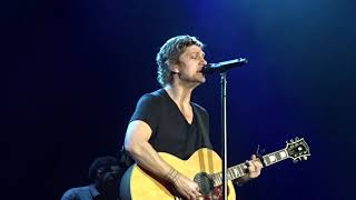 9. The Man To Hold The Water - Rob Thomas - Atlantic City 1/18/19