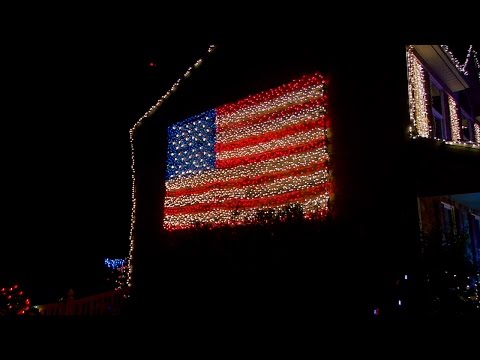 Simpson Family Light Show Reveal - The Great Christmas Light Fight