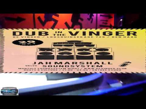 JAH MARSHALL SOUNDSYSTEM ft ras iyapo - walking & talking 'pt9 @ de vinger 29-10-2016