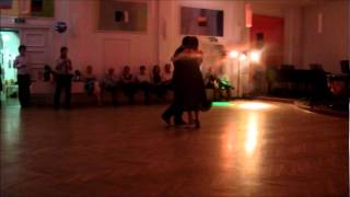 Elli & Gustavo Vidal improvisan Ansiedad de Juan D'Arienzo