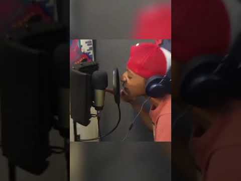 Trio Mio fire freestyle🔥💯, "commercial break from school nishikilie industry!"