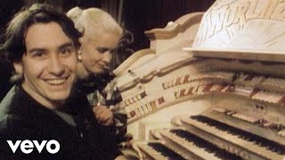 Jools Holland - Lambeth Walk (The Tube 1.2.1985)