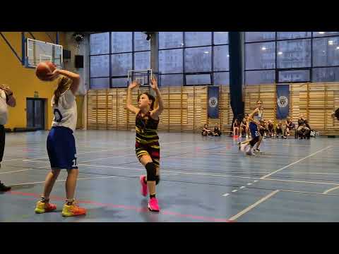 U12 MUKS Pivot-Warsaw Basketball Select (18:62)