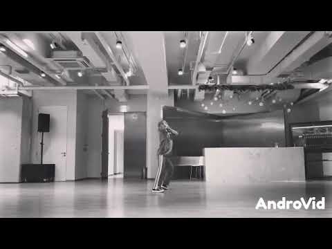 [Mirrored] red velvet Seulgi Dingo dance practice @redvelvet.smtown