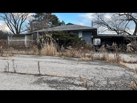 Creepy ABANDONED house converted into a Christian daycare * where did they go?!*