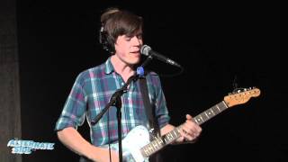 Yellow Ostrich - &quot;The Shakedown&quot; (Live at WFUV)