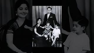 Download lagu Old picture  of Little Jayalalitha with her  parents and brother #jayalalitha mp3 Download lagu Old picture  of Little Jayalalitha with her  parents and brother #jayalalitha mp3
