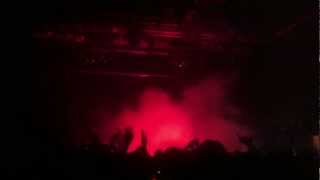 Crystal Castles - multiple-song MASHUP/REMIXING (LIVE)