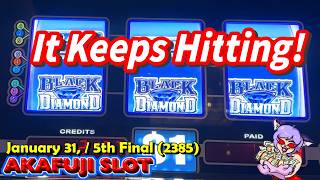 The Progressive Hits over and over! Black Diamond Platinum Slots