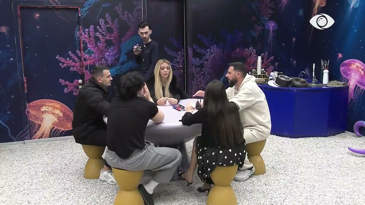 “Do fillosh kur të dua unë”/ Miri bisedon me Mateon, Kristi e ndërpret