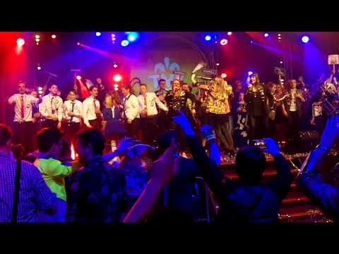 Melanie en Claire - Schenk mir dein herz