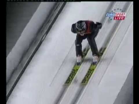 Adam Małysz - 129.5m - Pragelato 2006