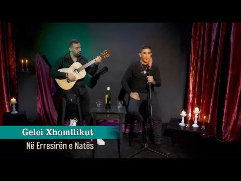 Gelci Xhomllikut - Në Errësirën e Natës