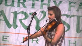 Gria-Seinn O Ho Ro Seinn live at Irishfest in Milwaukee, WI 8-14-14
