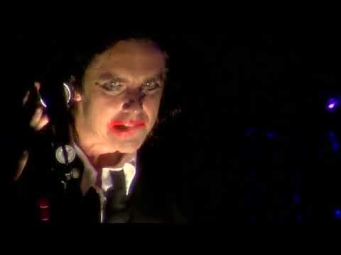 Videoclip de Goodbye to All That (Live) — Marillion