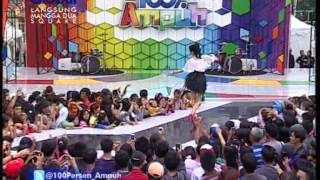 Download lagu SITI BADRIAH Live At 100% Ampuh (03-11-2012) Courtesy GLOBAL TV mp3 Download lagu SITI BADRIAH Live At 100% Ampuh (03-11-2012) Courtesy GLOBAL TV mp3