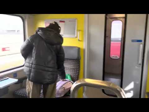 Umsteigen in Weinfelden vom IC8 auf die S14 nach Konstanz