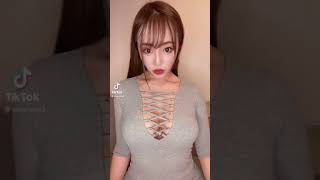 【TikTok】爆乳?おっぱい揺れまくり❤️　　#Shorts