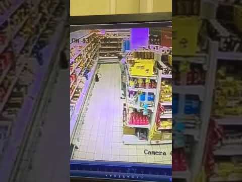 Срет в магазине