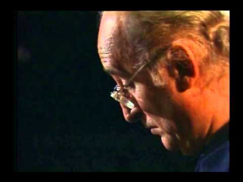 Friedrich Gulda play Mozart "In diesen heil'gen Hallen"