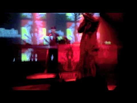 RAFCAM-Vibronics Feat Madu Messenger & Parvez Live @' De Kreun (Kortrijk, Belgium) numerodos