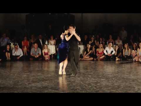  Gianpiero Galdi  and  Maria Filali  are  dancing  to  the  milonga  "  Silueta Portena  "  in  2017