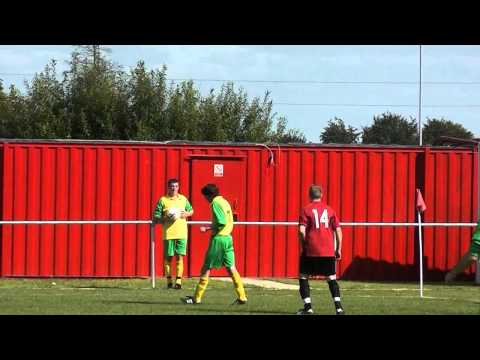 Wisbech Town v Pinchbeck Utd - PSF - 30/07/11
