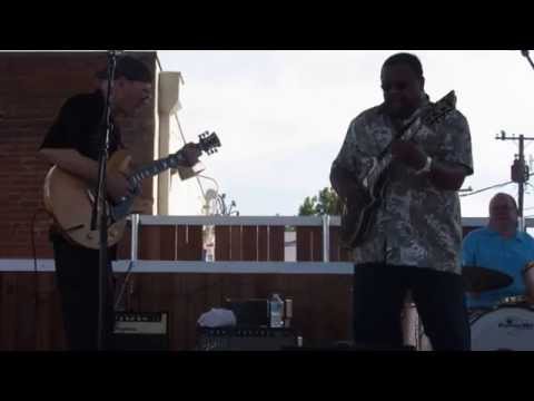 Kenny Traylor "You Upsets Me Baby" -   B.B. King