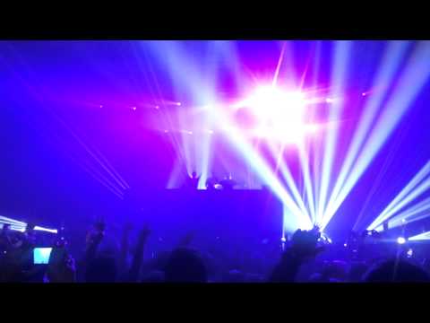 Swedish House Mafia - Save the World Tonight VS Reload HD [One Last Tour Dubai] 16th Nov