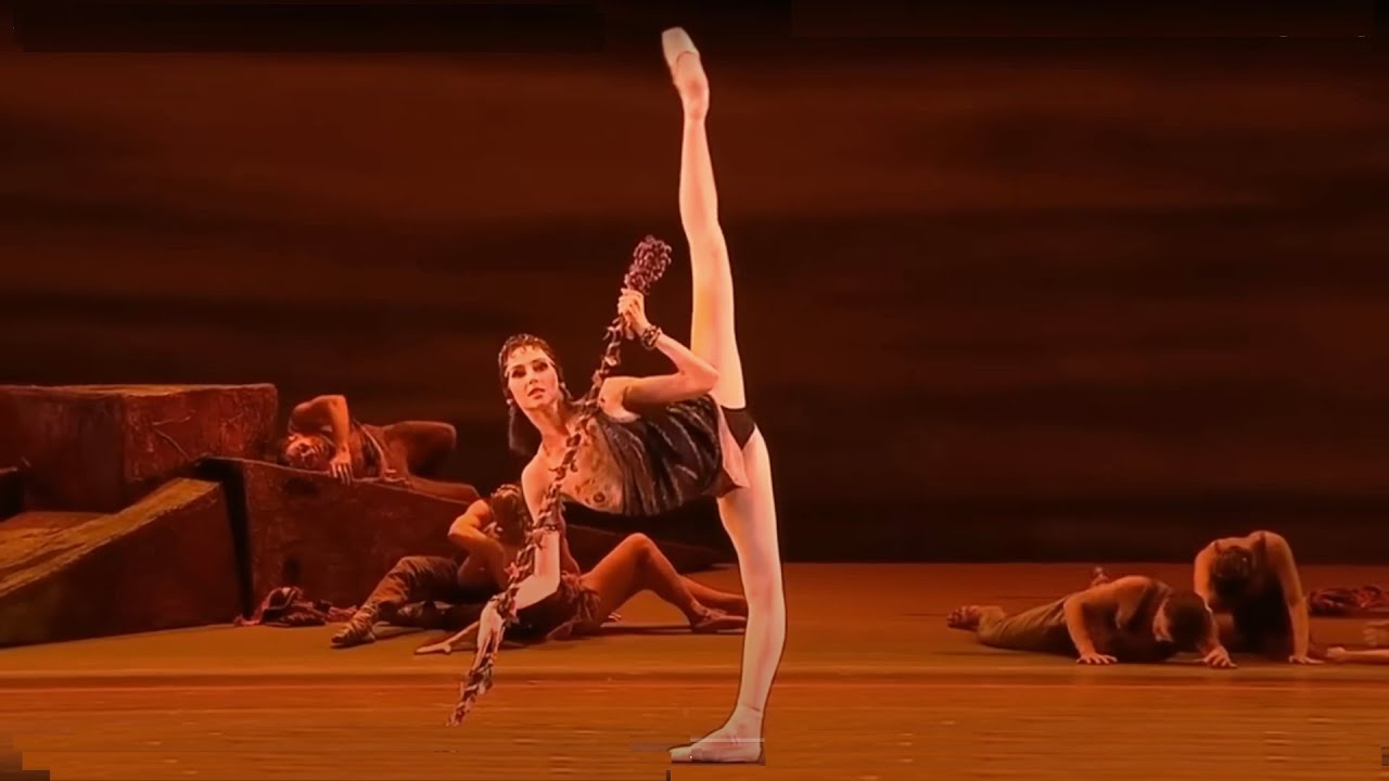 WOW!  Ballerina Svetlana Zakharova made me say wow 46 times.