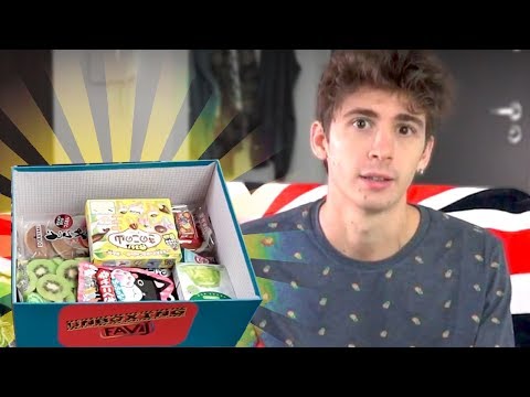 DOLCI STRANI dal GIAPPONE!! | Unboxing Favij