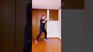ボクシング初心者のあなたが上手くパンチが打てない時にやってしまう重心が高すぎる法則とは。