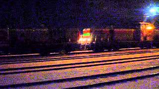 preview picture of video 'Dr16 2811+2810 in Kokkola railroad station'