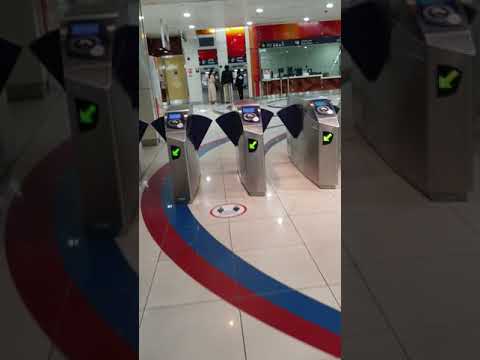 Dubai Metro with Nol Card 🤣