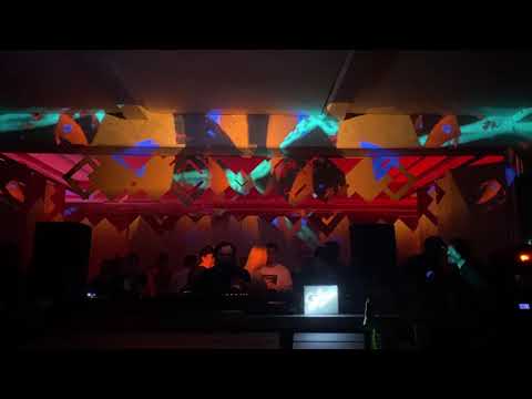 Barac ▵ Christmas Moment