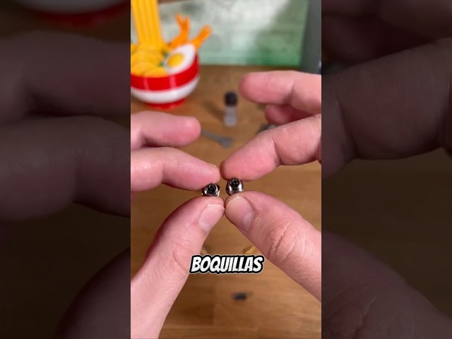 Vídeo relacionado con Fabater Boquilla de Rápido de Precisión para Qidi Plus 4 - Boquilla Bimetálica que Admite Diferentes Filamentos - para el Propietario de la Impresora 3D de Bricolaje (0,2 mm)