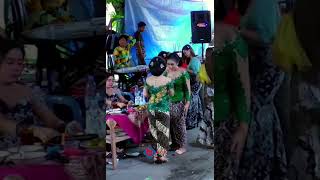 Download lagu Niken Salindry Cium Lala Atila #live #livestream #nikensalindri #nikensalindry mp3