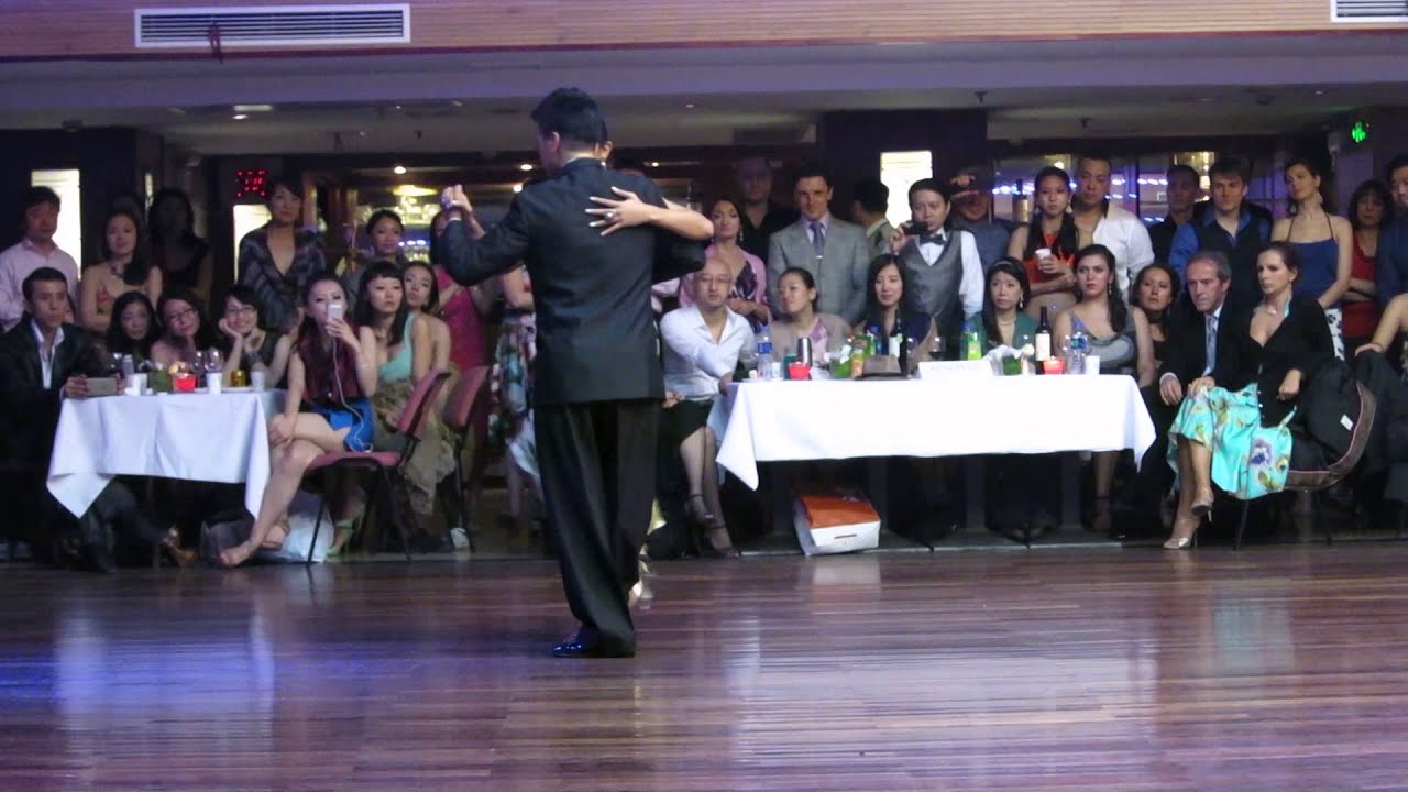 Sebastian Achaval y Roxana Suarez. 2/3 @2013 Shanghai Tango Marathon