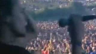 SUEDE -  she's in fashion (live glastonbury)