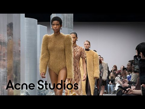 Acne Studios Women's Fall Winter 2025 Show