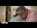 Luke Combs - When It Rains It Pours (letras en Español)